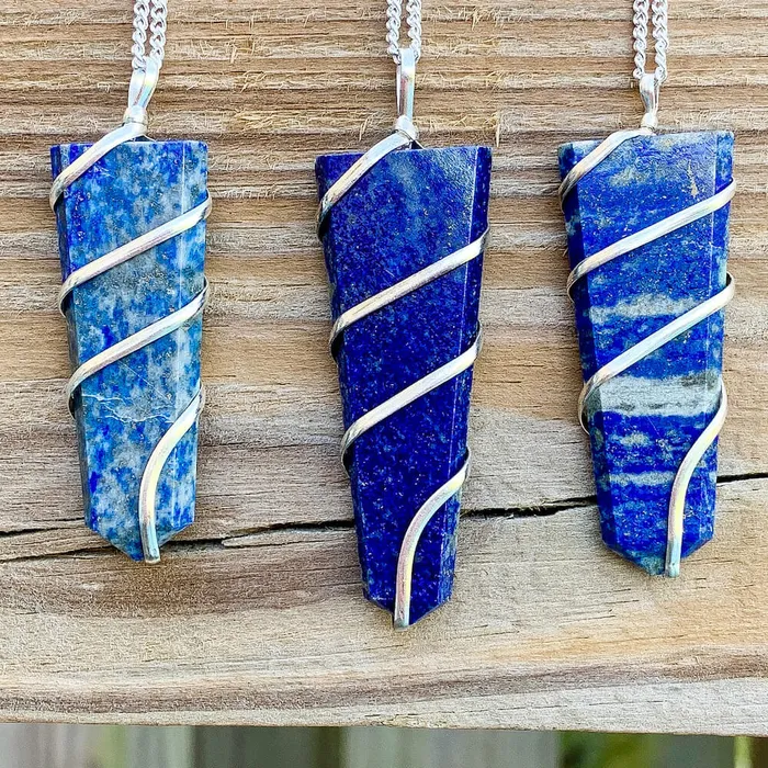 Wire Wrapped Obelisk Healing Pendant Necklace Magic Crystals Necklaces