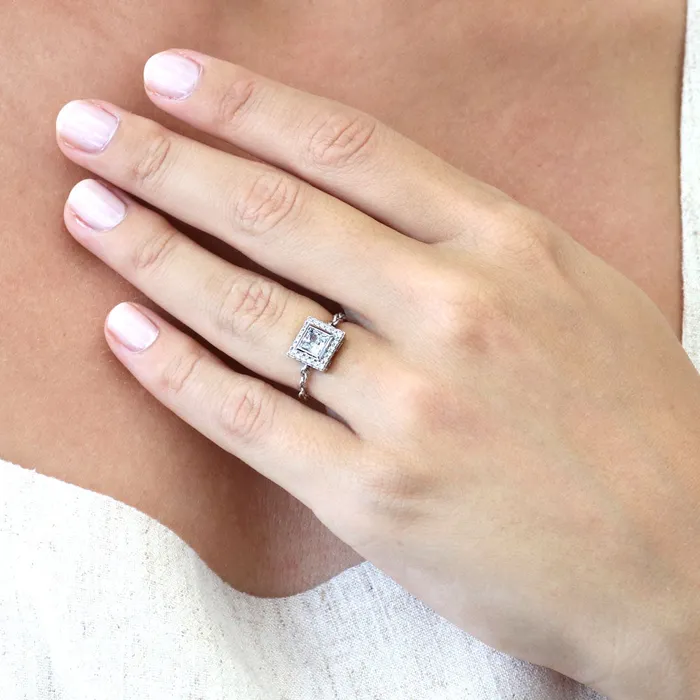 Rings BERRICLE Halo Princess CZ Chain Ring in Sterling Silver