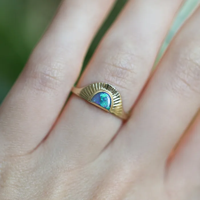 Rings Capucinne Half Moon Black Opal Ring