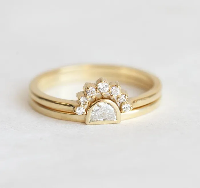 Sunset diamond ring set Capucinne Rings