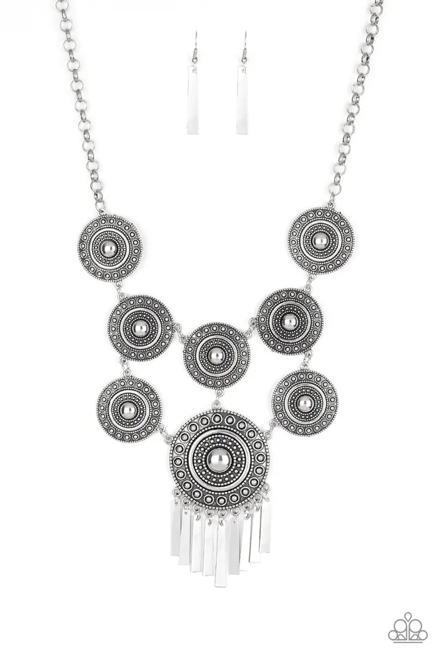 All Eyes On U Jewelry Paparazzi Accessories Necklaces Modern Medalist Silver Paparazzi Necklace