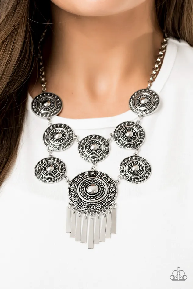 All Eyes On U Jewelry Paparazzi Accessories Necklaces Modern Medalist Silver Paparazzi Necklace