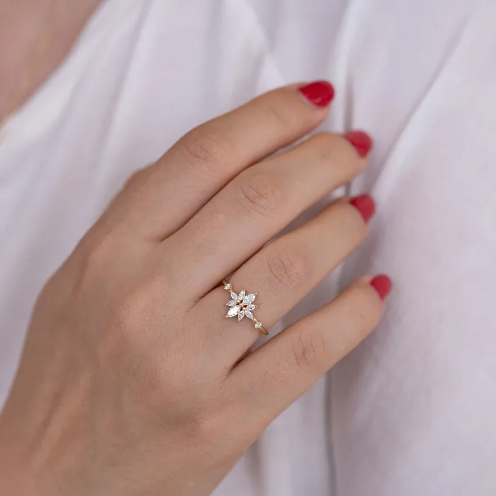 ARTEMER Diamond Flower Cluster Ring Rings