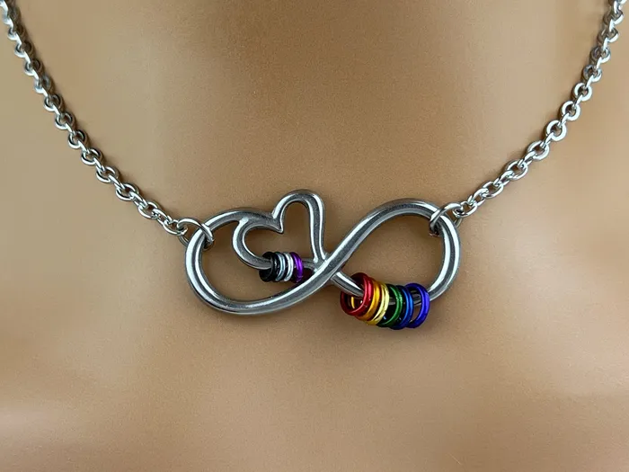 Necklaces Captive Collars Infinity Heart Ace Necklace